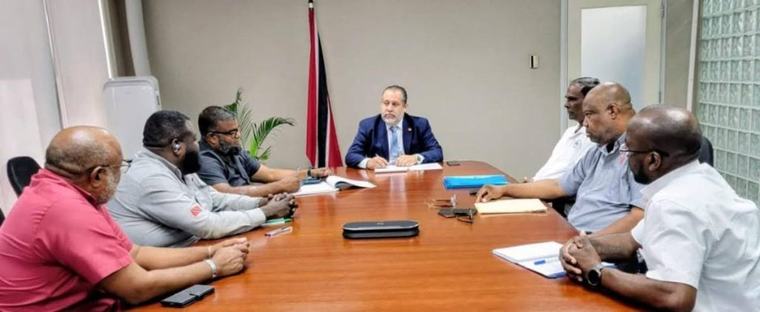 Maxi taxi concessionaires get $2M in outstanding payments